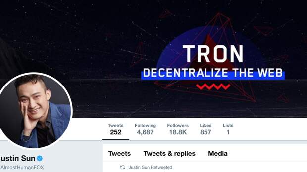 The verified @AlmostHumanFOX Twitter account is promoting a cryptocurrency scam.