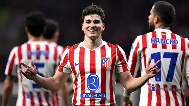 Мостовой объяснил свой прогноз на матч «Атлетико» — «Барселона»: «Им отступать уже некуда»