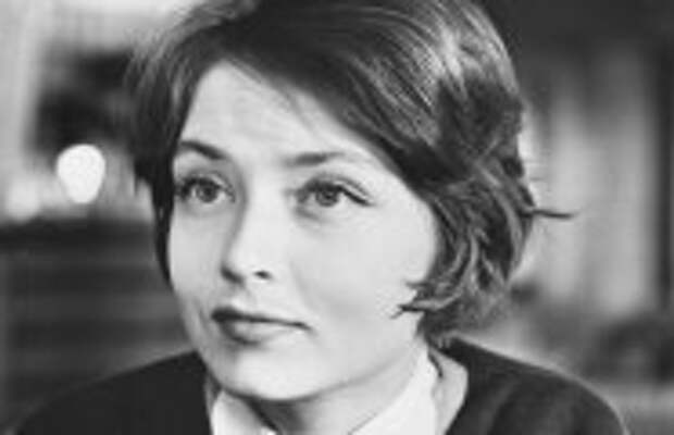 Шоу-бизнес: Муза Булата Окуджавы и вдова Николая Губенко: как сложилась судьба Жанны Болотовой, бросившей кино в 47 лет