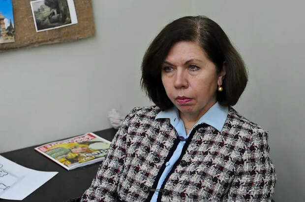 Меньшиков заявил, что дочь Папанова может работать лишь уборщицей в театре