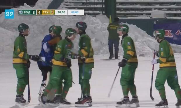«Водник» обошел «СКА-Уральский трубник» в первом матче плей-офф