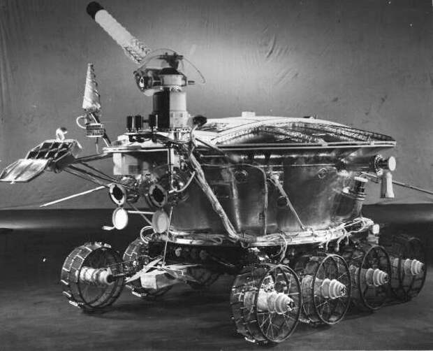 434279main soviet rovers lunokhod.jpg