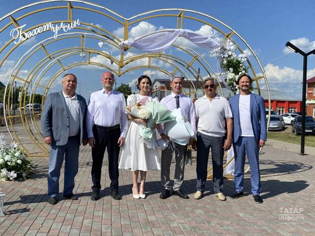 Бардада Гаилә паркы ачылышында татар яшьләре язылышты