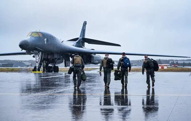 США рискуют всем, идя ва-банк в Иране