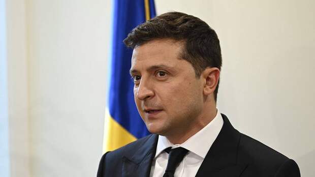 Зеленский объявил о работе над полной деэскалацией в Донбассе