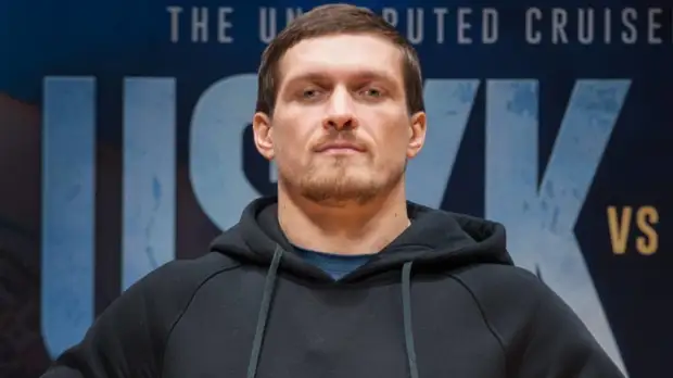 WBO назначила украинца Усика обязательным претендентом на титул в тяжёлом весе