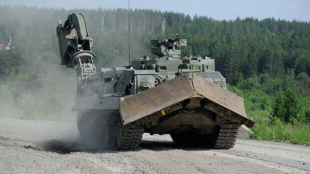 Уралвагонзавод проведет показ новой бронемашины УБИМ на выставке IDEX-2021