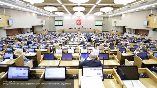 Путина пригласят к обсуждению вопроса индексации пенсий работающих граждан Путина пригласят к обсуждению вопроса индексации пенсий работающих граждан
