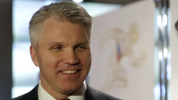 Колобков рассказал о проблемах с передачей «Самара Арены» региону