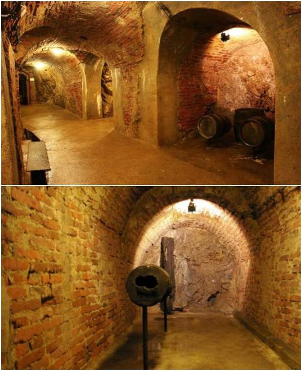 Существует вероятность того, что подземелья использовали не только для хранения товара или продуктов, местные жители спасались в них от угроз (Jihlavské podzemí, Чехия). Существует вероятность того, что подземелья использовали не только для хранения товара или продуктов, местные жители спасались в них от угроз (Jihlavské podzemí, Чехия).