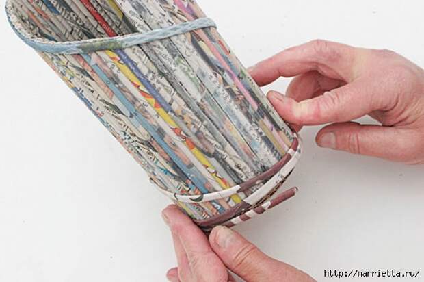 porta-garrafa-papel_exp19_31.01.11 (533x355, 108Kb)