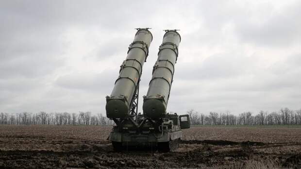 В Приднестровье в селе Кицканы обнаружили обломки ракеты С-300
