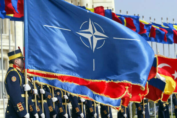 Гибридная война: под боком у России появится киберполигон НАТО