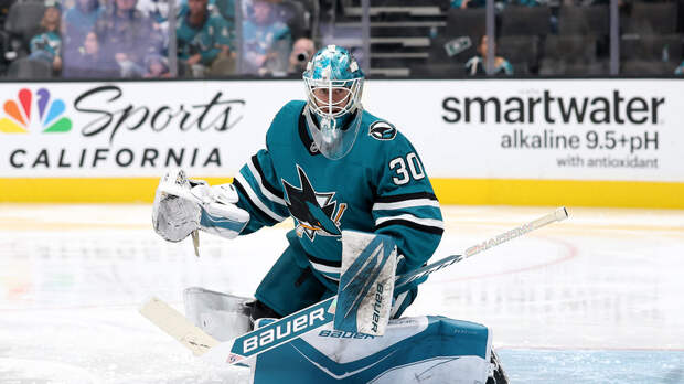 21 сейв Аскарова не помог «Сан-Хосе» избежать поражения в матче с «Детройтом»