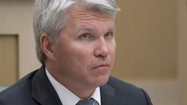 Колобков: «Минздрав руководствуется больше стереотипами. Такими запретами вопрос алкоголизации не решить»