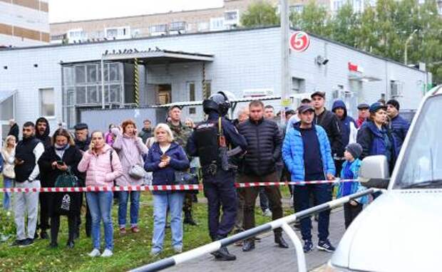 Ижевск, в школе — 15 погибших. Соболезнования не помогут (на 27.09.2022 17 человек)