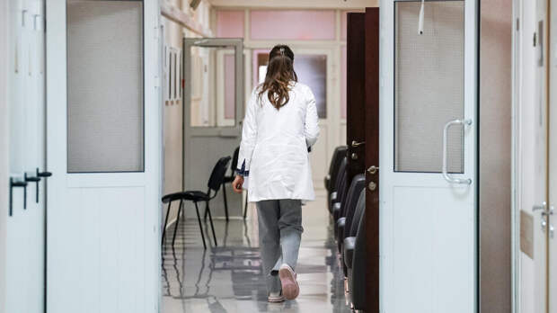 Из больницы в Латвии уволили 49 работников с гражданством России и Белоруссии