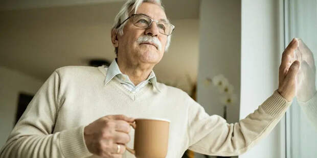 "Тромбы летят в мозг": Правда ли, что кофе утром опасен, объяснил кардиолог