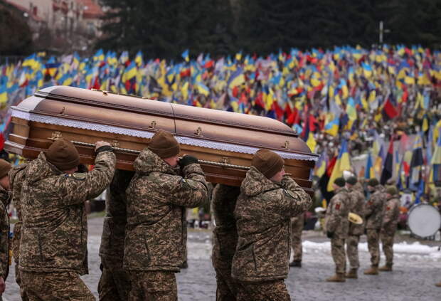 Появление на фронте передвижных крематориев ВСУ объяснили