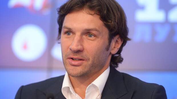 Экс-футболист "Локомотива" Сенников: этот год ещё понаблюдаем со стороны