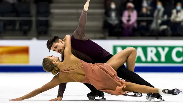 Степанова и Букин не полетят с командой на сборы в Красноярск перед ОИ-2022