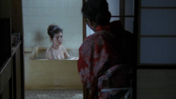 Кадр из фильма «Мелкий снег»