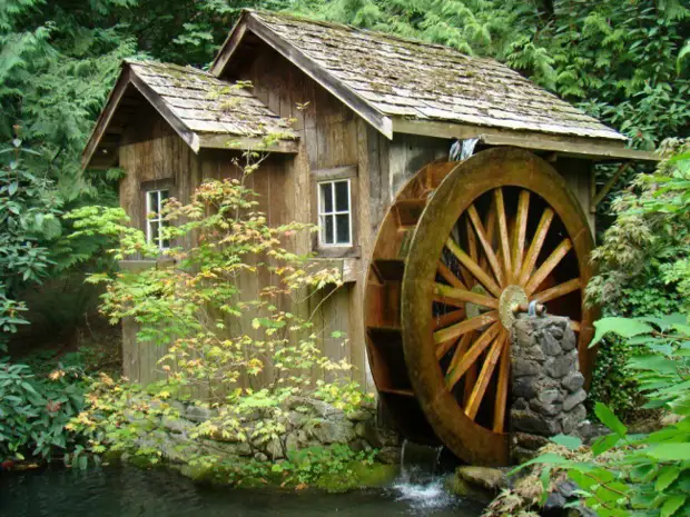 Водяная мельница, сделанная своими руками