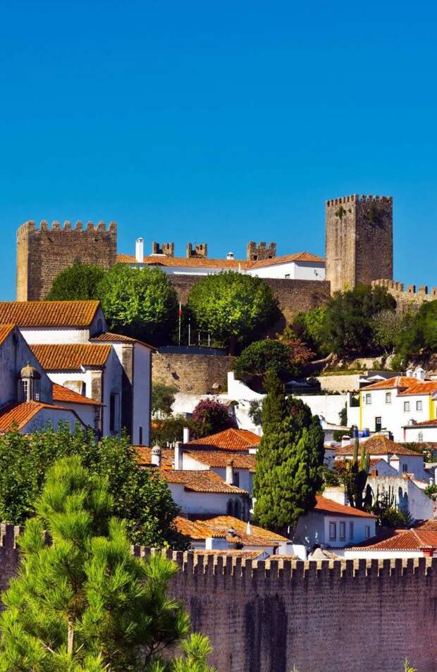 View to Historic Center City of Obidos, Portugal | 32 Stupendous Places in Portugal every Travel Lover should Visit