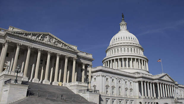 Здание конгресса США на Капитолийском холме в Вашингтоне. Архивное фото