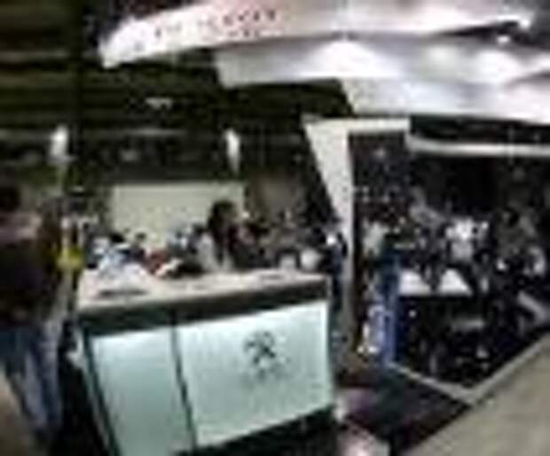 EICMA-2012: Концепт Onyx и еще интересное на стенде Peugeot