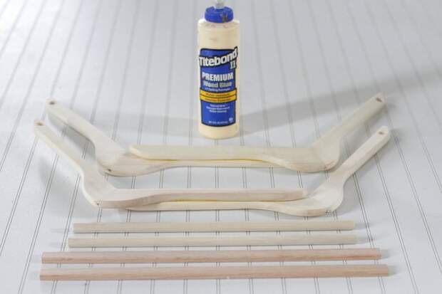 Подставка из вешалок плечиков Diy