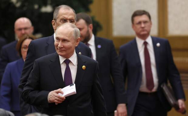 Русские товары за границей: Путин дал задание Агентству стратегических инициатив