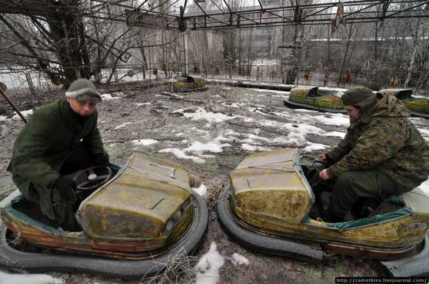 Новый год 2014 в Чернобыльской Зоне отчуждения. Город Припять NYinPripyat20 Новый год 2014 в Чернобыльской Зоне отчуждения. Город Припять