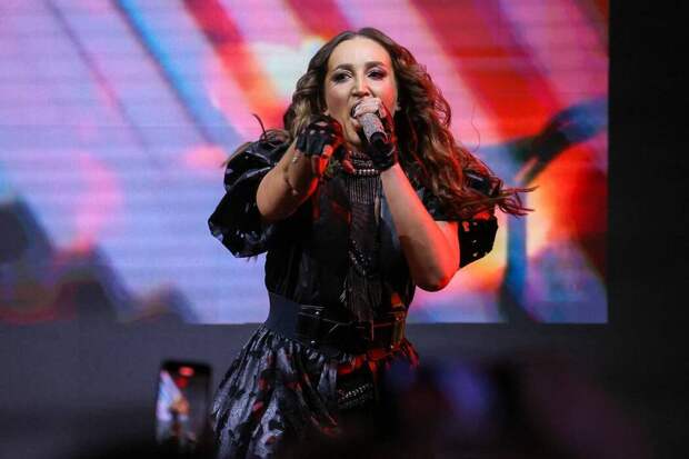 «Она удивительная, трогательная девушка»: создатель «Дома-2» объяснил феномен Ольги Бузовой