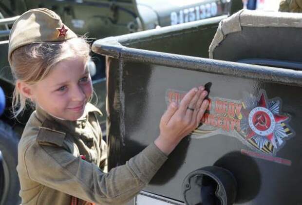 Дети и день Победы - подборка позитива военная форма, дети