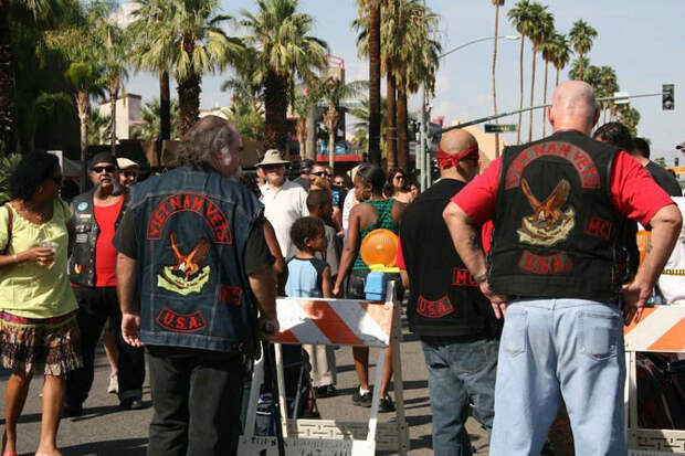 Необычные фотографии из Google Street View