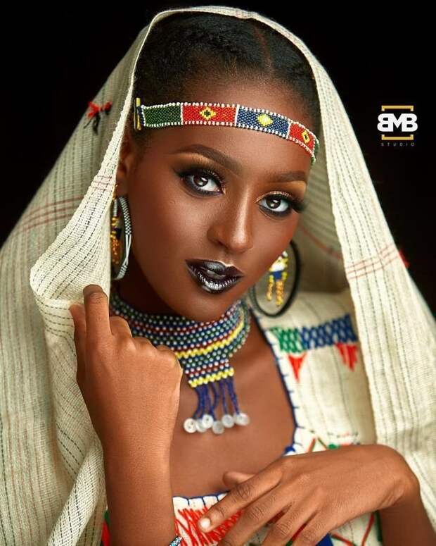 Фотограф из Нигерии снимает необычные лица Африки африка, африканские модели, красиво, красота Африки, необычно, необычные лица, фото, фотопортреты