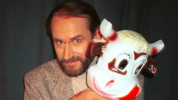 Умер писатель-сатирик Виктор Коклюшкин