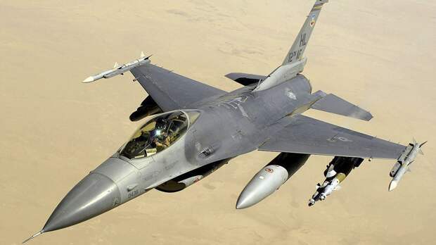 Прайс опроверг изменение позиции США относительно передачи Украине F-16