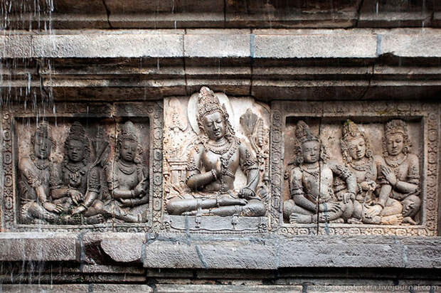 Памятник Всемирного наследия ЮНЕСКО: комплекс храмов Прамбанан
