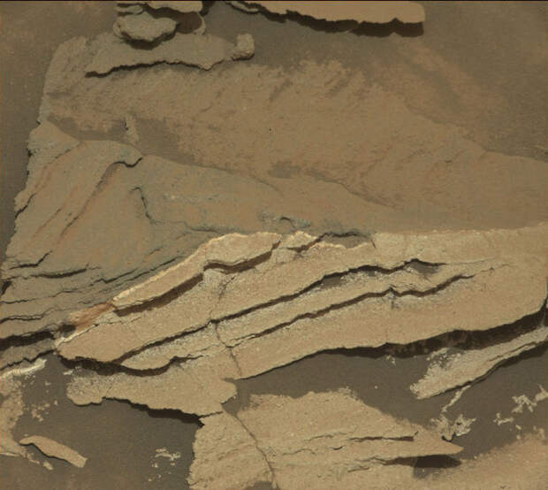 Неожиданные находки марсохода Curiosity