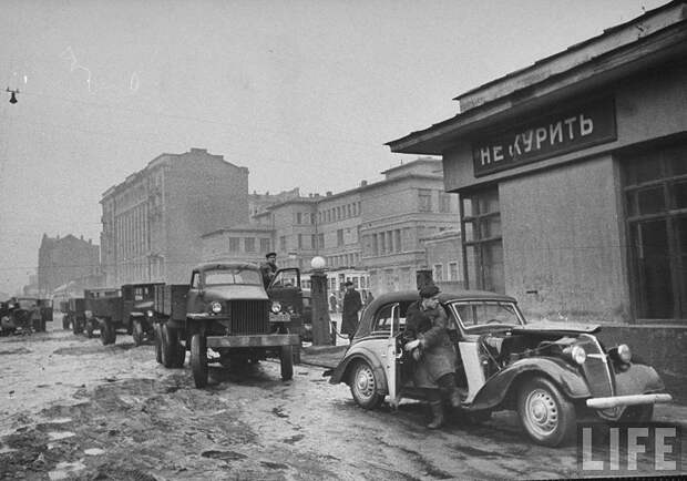 gasstation05 gasstation05 Бензоколонки в СССР история в фотографиях
