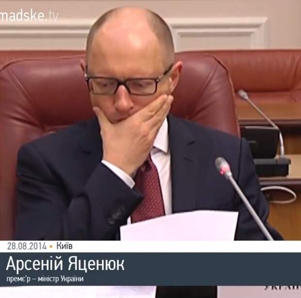 Яценюк в шоке: Мы не справляемся с российской тренированной армией!