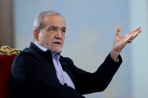 Президент Ирана прокомментировал перемирие с США