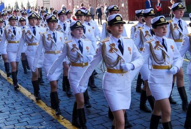 Девушки в силовых структурах нашей страны
