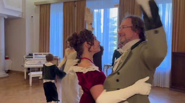 В Ливадийском дворце проходит Рождественский исторический бал