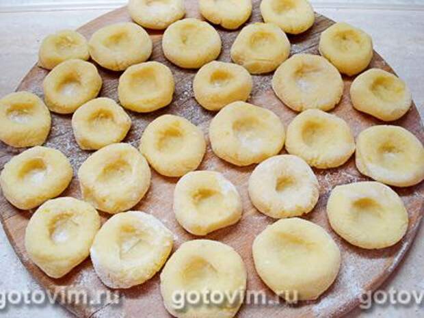 Фотографии рецепта Картофельные клецки на овощной подушке, 08 Картофельные клецки на овощной подушке, Шаг 08