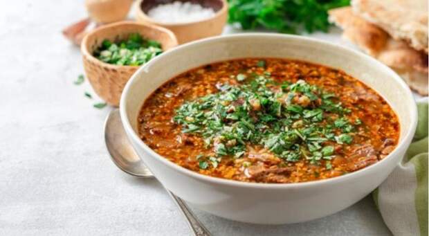 Суп Харчо. \ Фото: gastronom.ru. Суп Харчо. \ Фото: gastronom.ru.