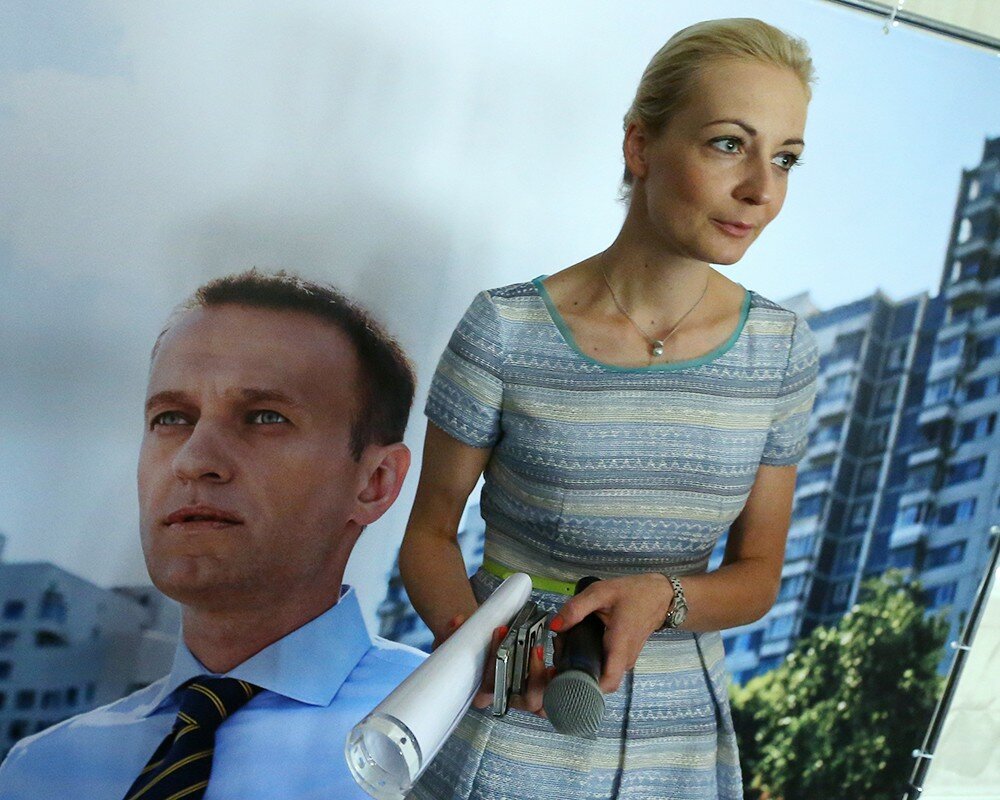 Юлия Навальная - дочь высокопоставленного чекиста, как утверждают всезнающие Собчаки