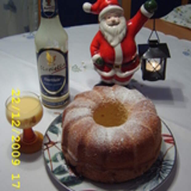 Пирог с яичным ликёром (Eierlikör-Kuchen)